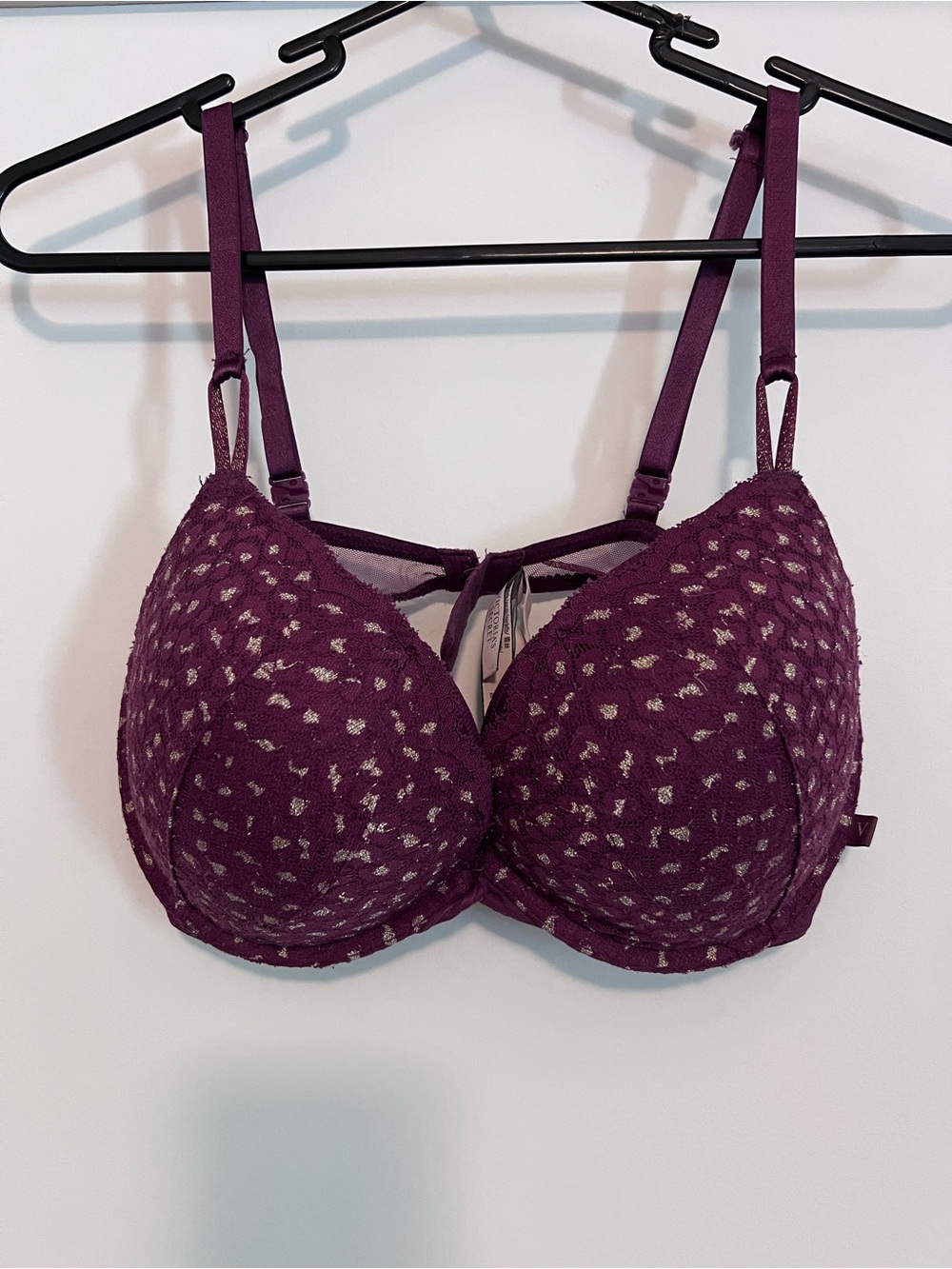 Victoria’s Secret burgundy lace gold front push-up bra 36D